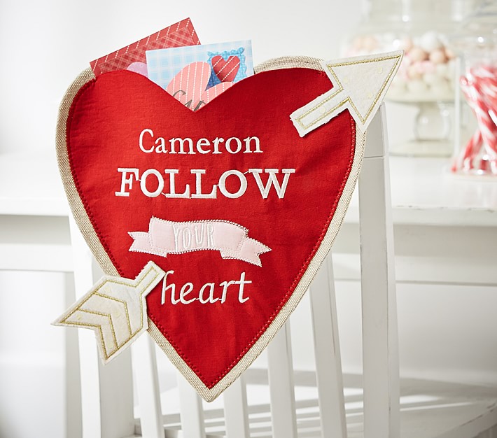 valentines-day-follow-your-heart-chairbacker-o