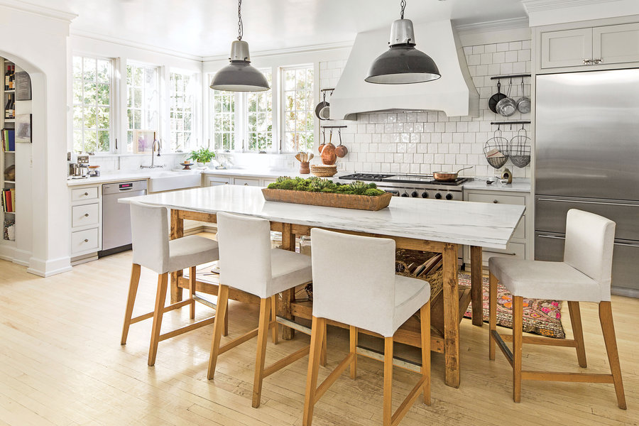 Beautiful Farmhouse Kitchen