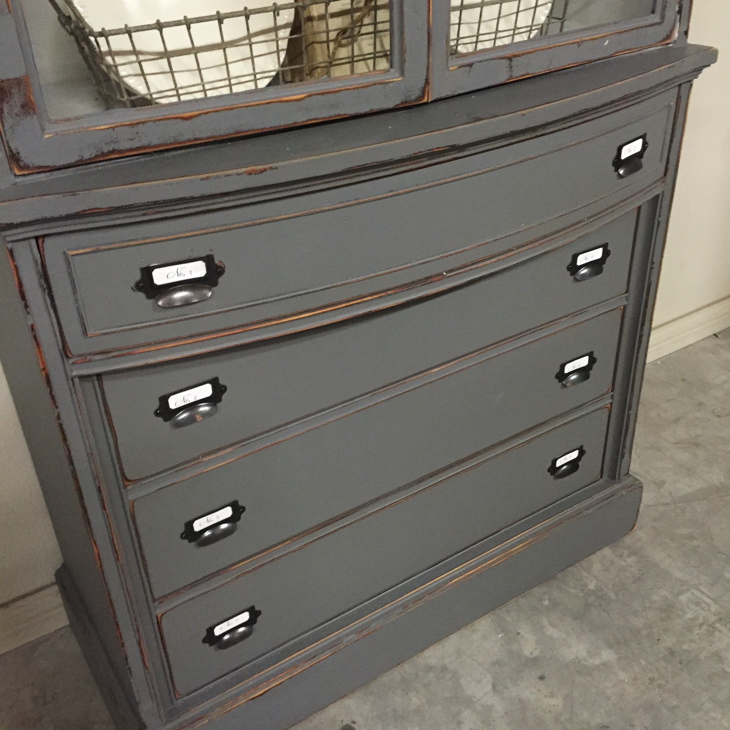 farmhouse cabinet makeover (26)