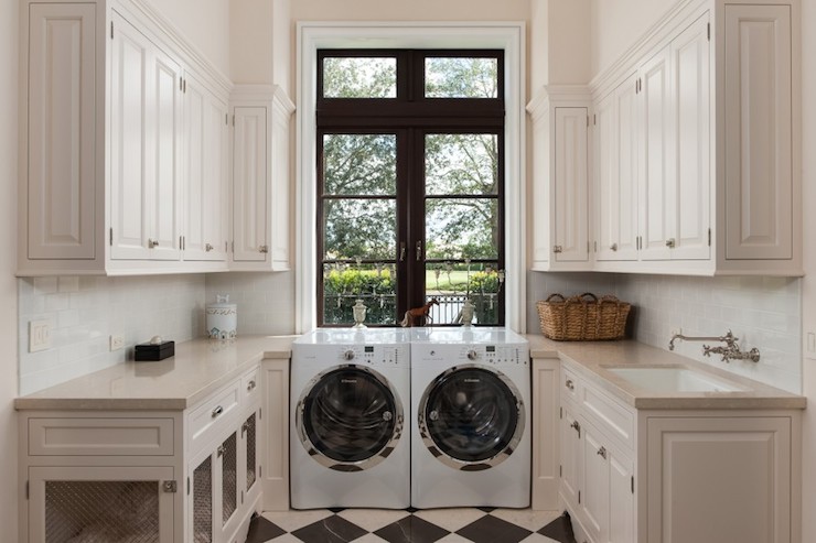 Black and White laundry room