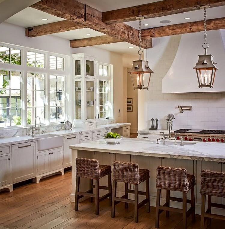 Low-Cost Country Kitchen Ideas