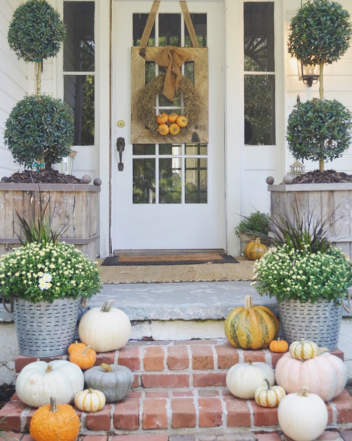 Fall Front Porches - House of Hargrove