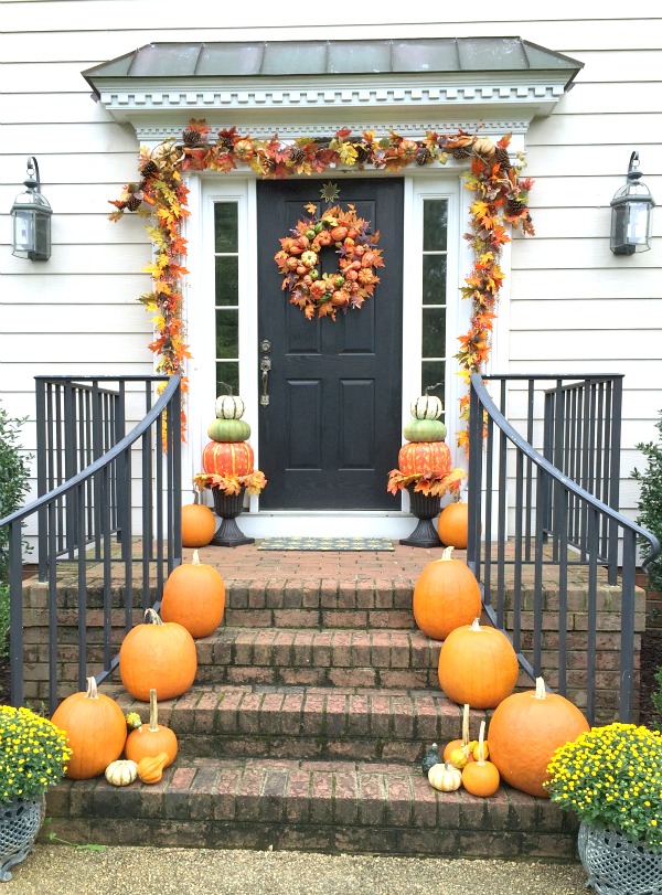 Pumpkin Topiaries, Decorating with Pumpkins 