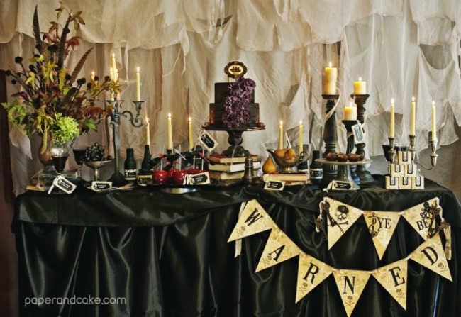 Haunted Pirate Halloween Party by Paper and Cake, Halloween Tablescapes and Party Ideas 