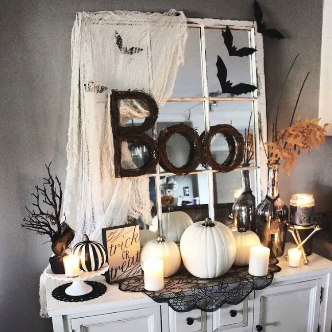 The Glam Farmhouse, Halloween Decor Ideas