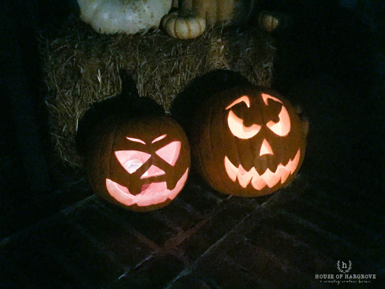 easiest-way-to-make-a-jack-o-lantern-10