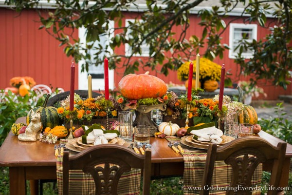 Celebrating Everyday Life, Thanksgiving Tablescapes via House of Hargrove