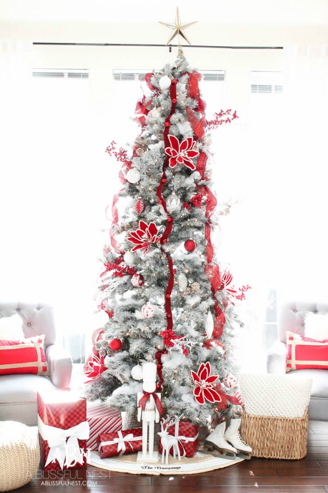A Blissful Nest, Gorgeous Christmas Trees via House of Hargrove