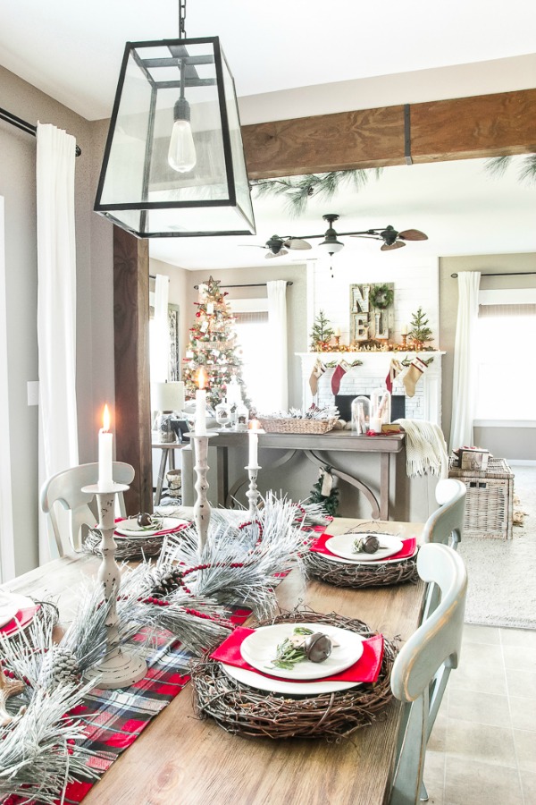 Blesser House, Christmas Tablescapes / Party Ideas via House of Hargrove