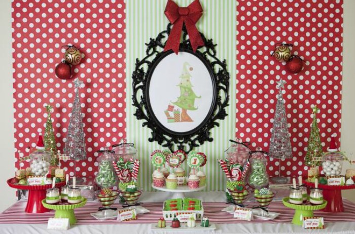 Grinch Inspired Christmas Party, Christmas Tablescapes / Party Ideas via House of Hargrove