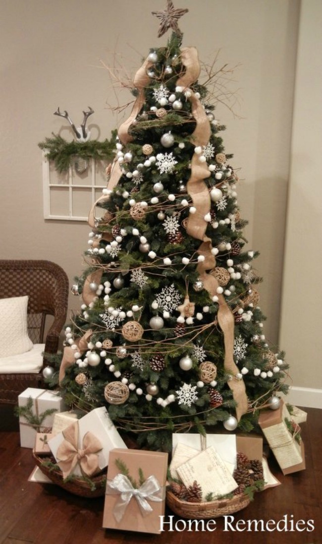 Home Remedies, Gorgeous Christmas Trees via House of Hargrove