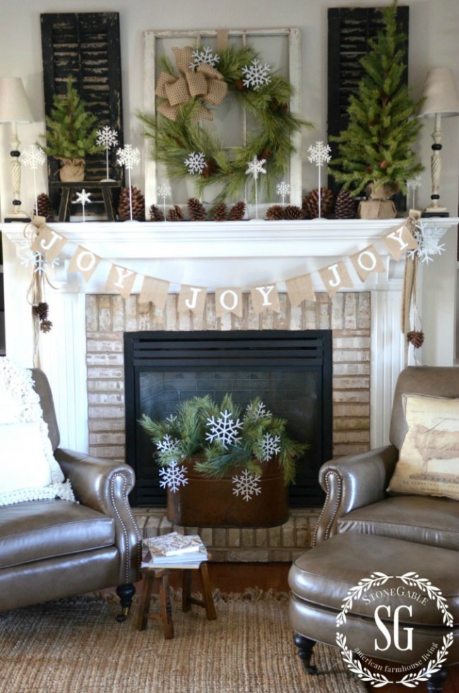 Joy Mantel, Christmas Inspiration via House of Hargrove