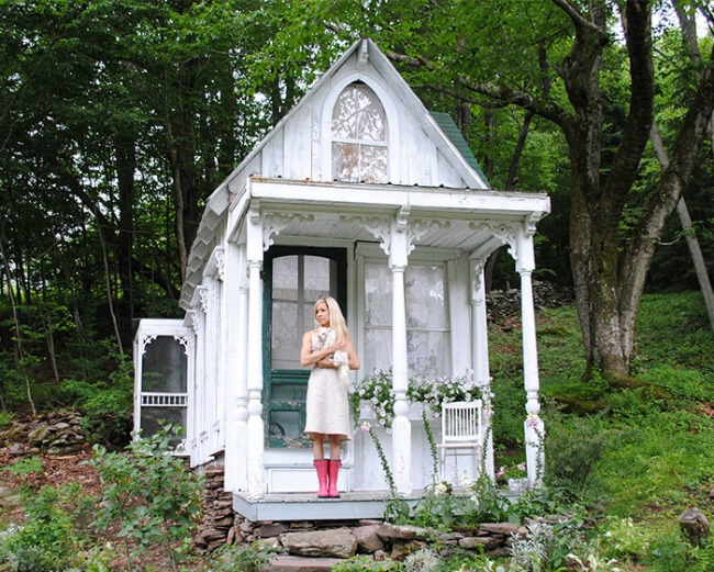 My Shabby Streamside Studio, She Sheds via House of Hargrove