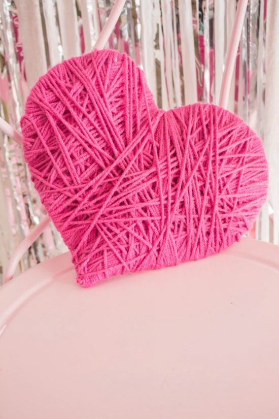 Blog Re-Play Yarn Hearts, 40 Valentines Day Ideas via House of Hargrove
