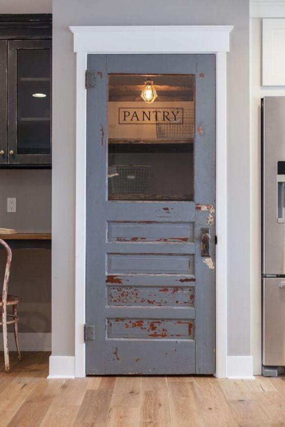 Check out these amazing pantries and butler's pantries for tons of inspiration and great ideas!