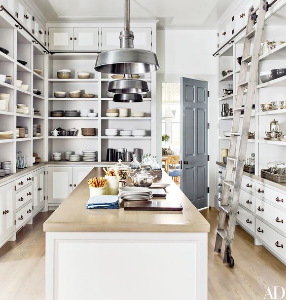 The Most Beautiful Pantries & Butler's Pantries. Full of great ideas.