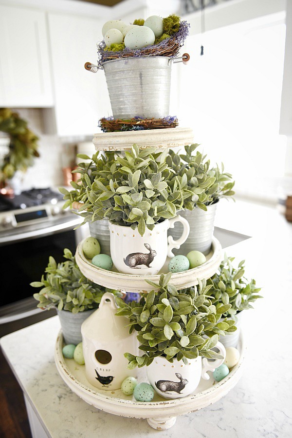 Liz Marie Blog, Easter Decor Inspiration via House of Hargrove