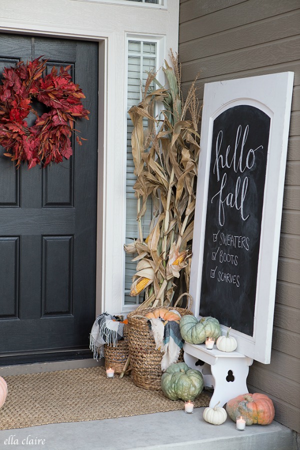 Get your front porch ready for fall with some amazing Fall Front Porch Inspiration!