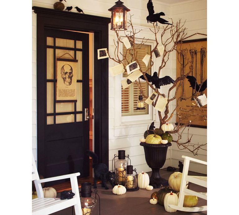 Halloween Front Porch Inspiration: Tons of amazing ideas