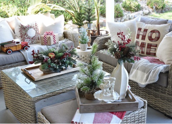 There is no shortage of major inspiration right here for those amazing Christmas Front Porches!