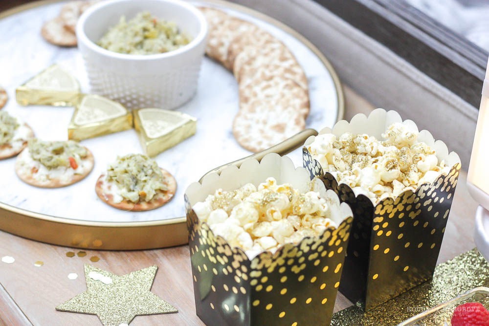 The Oscar Party} Popcorn Bar Ideas - TWINKLE TWINKLE LITTLE PARTY