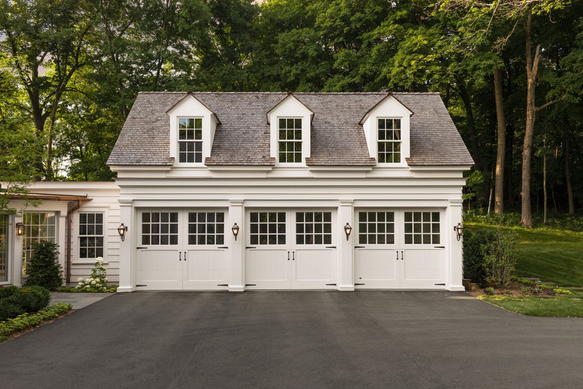 New House Carriage Garage And Breezeway Inspiration